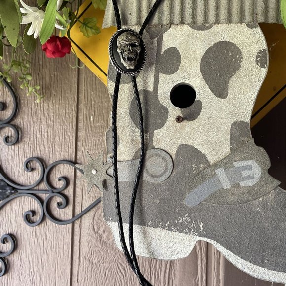 Spider Skull Cameo Pendant Bolo Necklace Lariat Tie Gothic Rockabilly Bi… - Picture 4 of 12